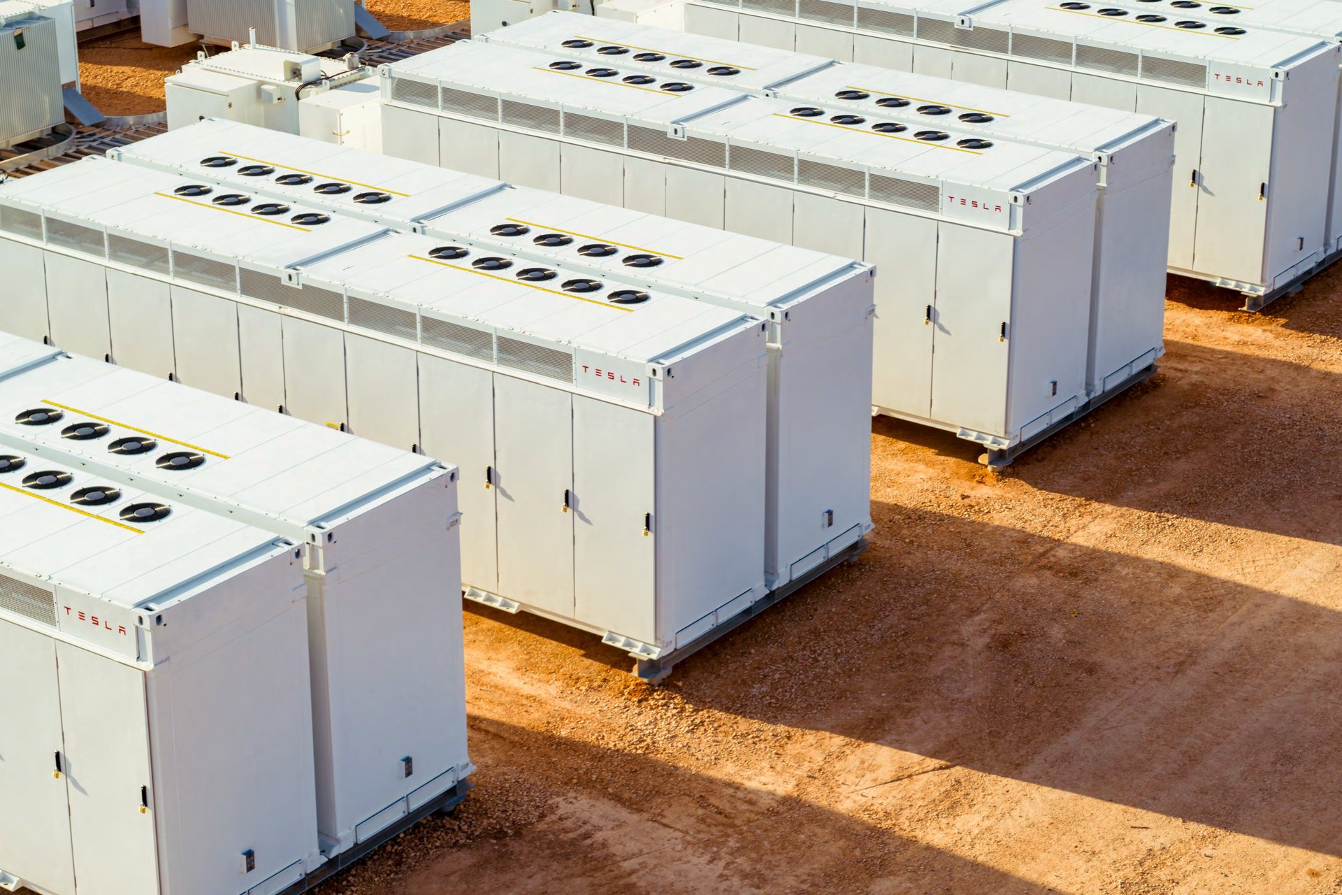 Tesla Megapack array